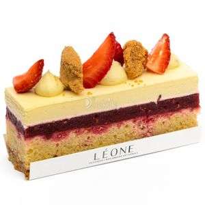 Opera Rouge / Kırmızı Meyve & Vanilya () @Léone Patisserie & Boulangerie